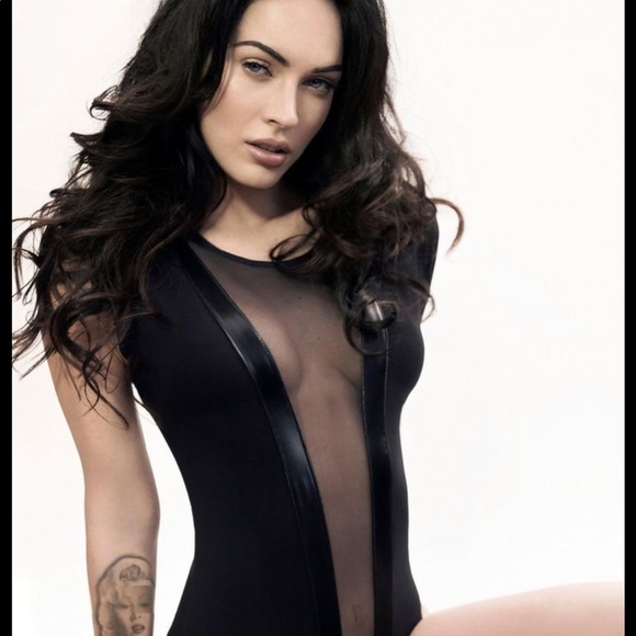 Megan fox bodysuit. No longer selling in stores - Picture 4 of 4